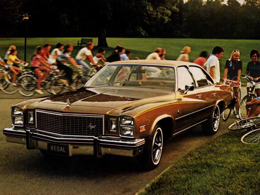  Buick Regal Sedan 1976 года  (фото 1 из 1)